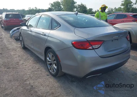 2015 Chrysler 200 S z USA, uszkodzony, nr VIN 1C3CCCBB4FN754930